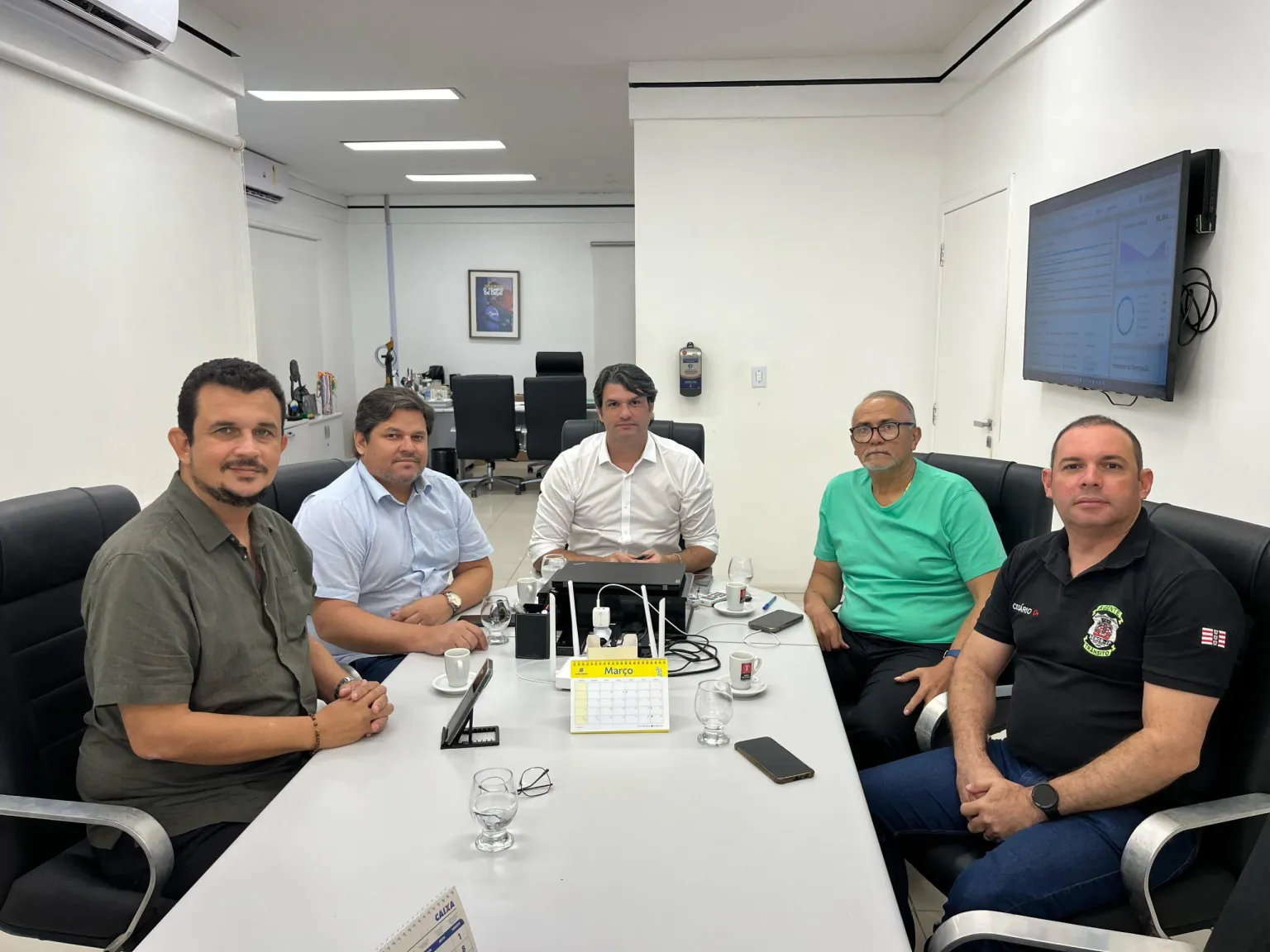 Leo-Bezerra_reuniao-Semob-scaled