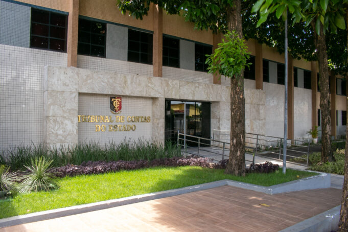 Fachada-do-TCE-PB.-2-681x454