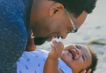 Sancionada lei que amplia licença-paternidade