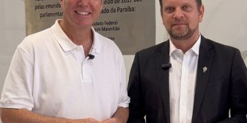 Sistema de energia solar implantado no Napoleão Laureano com apoio de Ruy vai garantir economia de mais de R$ 100 mil por mês