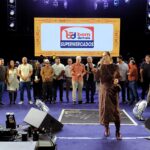 Prefeita Ana Paula e vice-prefeito Cajó Menezes abrem São João 2026 no palco principal do Parque Dejinha de Monteiro